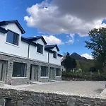 Boutique Townhouses Letterfrack Village - Entrance To Connemara National Park
