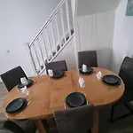 Eyre Square Lane Budget Rooms