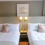 Urban Nest Townhouse