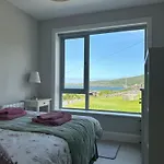 Mary\'S Seaview Clifden