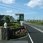 Castleview Golf Course B&B