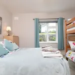 Luxury Apartment, Bed And Breakfast