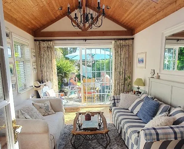 124 ,Castlelawn Heights, Headford Road Galway Homestay