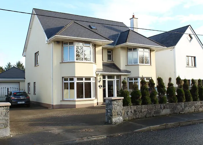 Athena Guest House