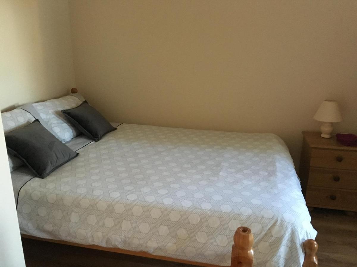 Double & Twin Rahoon Homestay