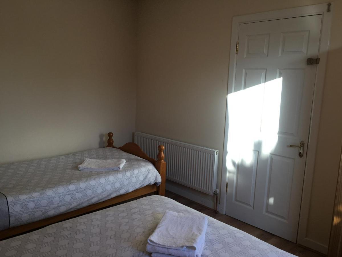 Double & Twin Rahoon Homestay