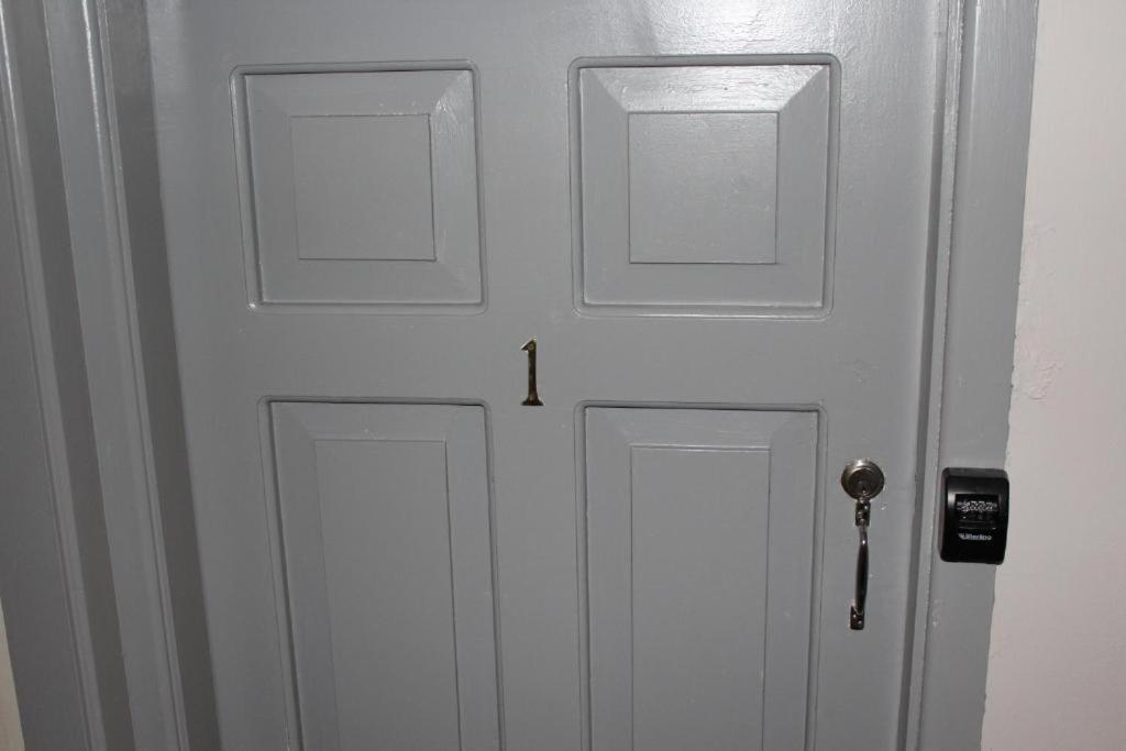 Apartment Cheap Budget Galway