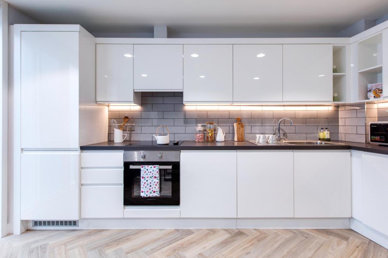 Eyre Square Self Catering Apartment