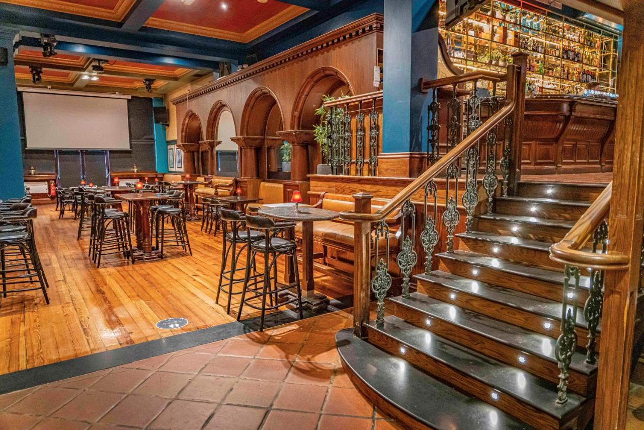Hotel Eyre Square