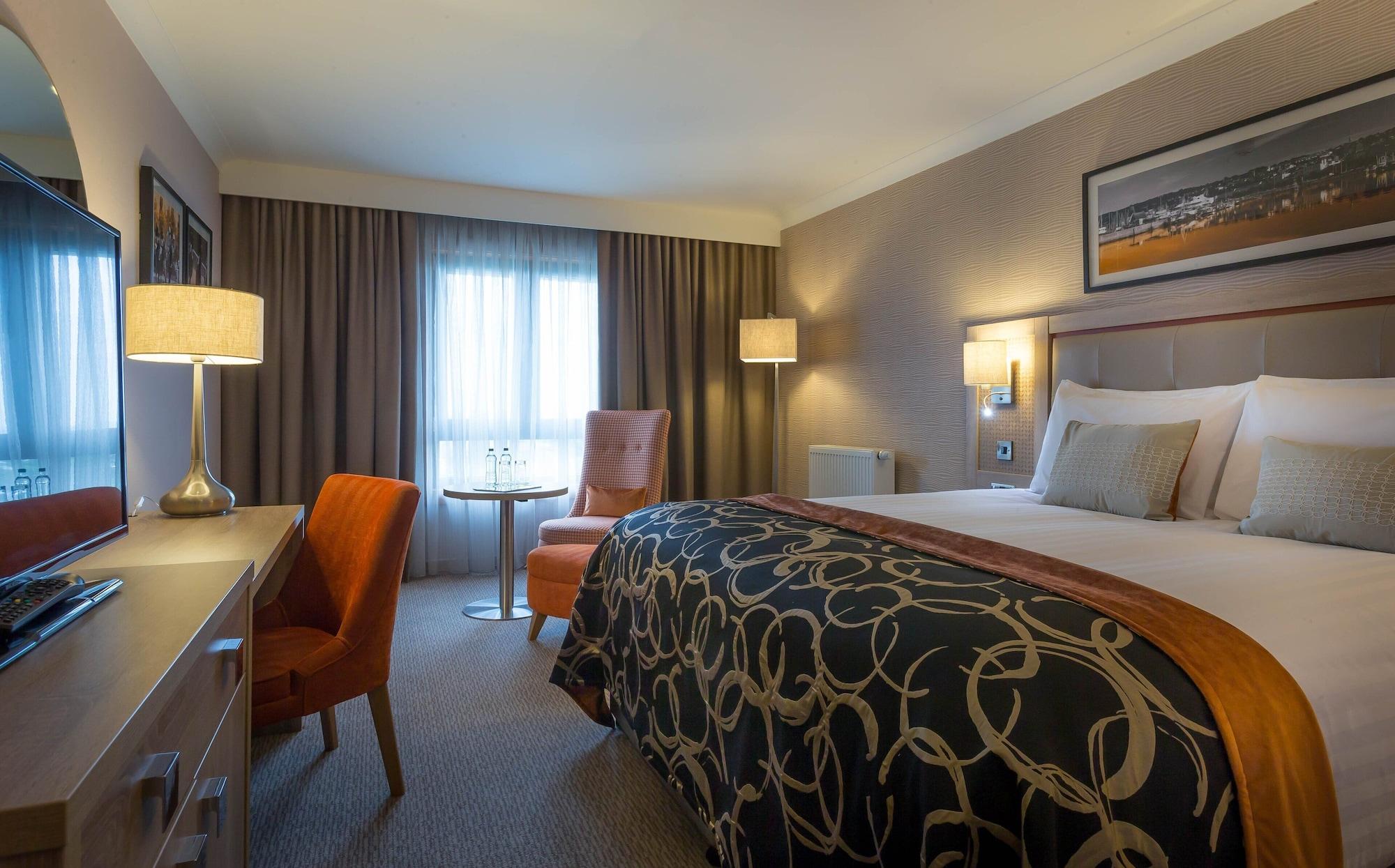 Clayton 4* Galway