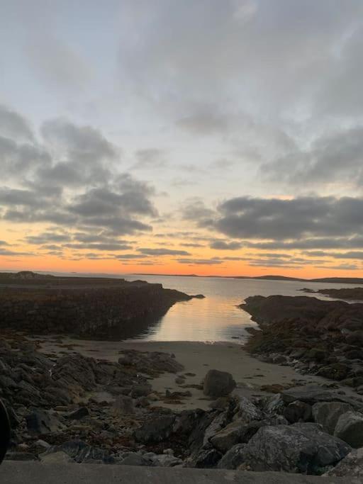 Mary's Seaview Clifden Holiday home