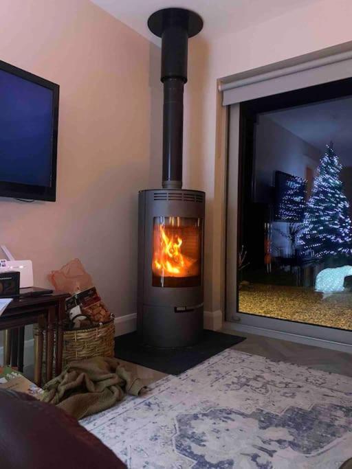 Mary's Seaview Clifden Holiday home *
