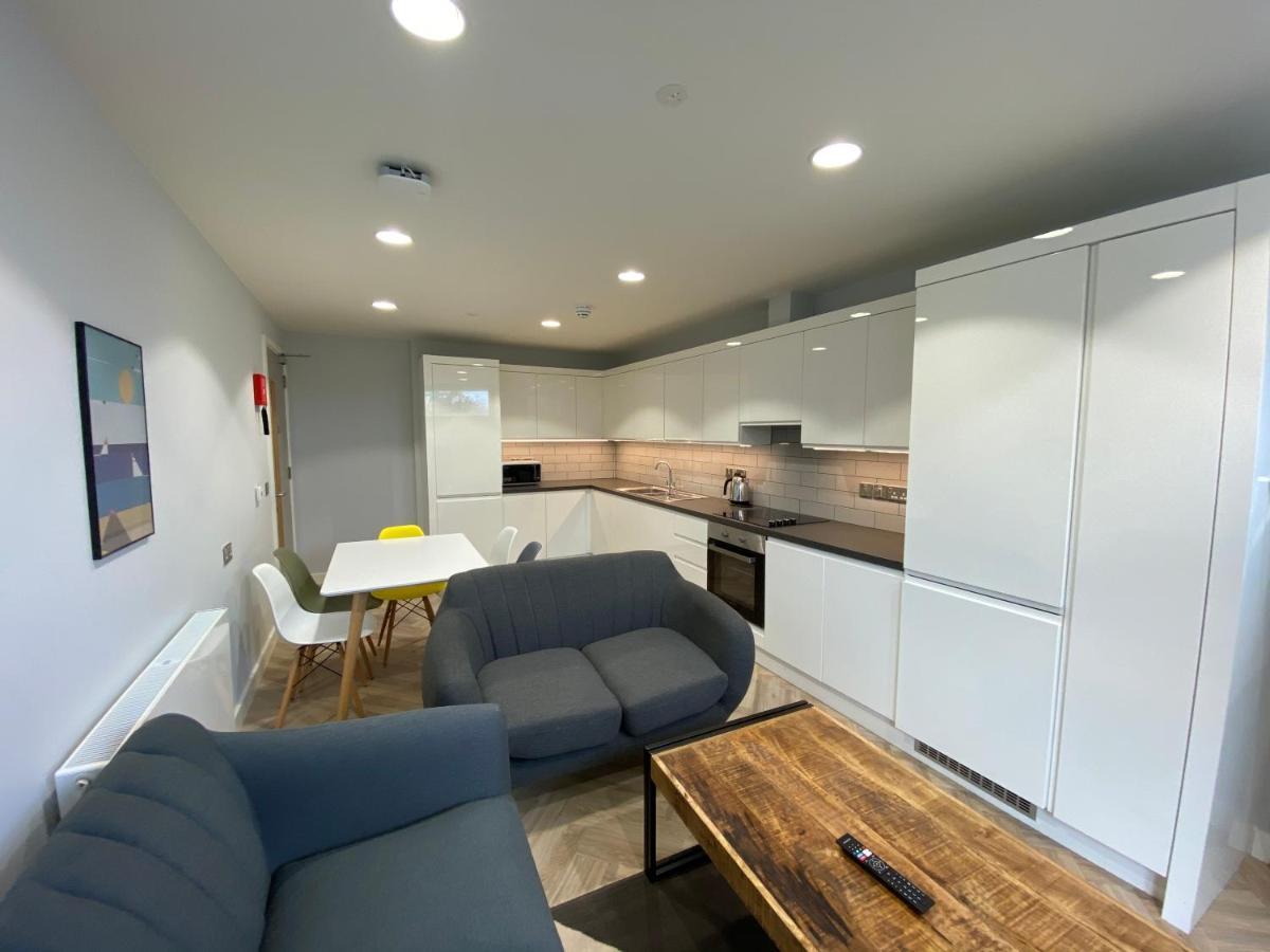 Eyre Square Self Catering Apartment *