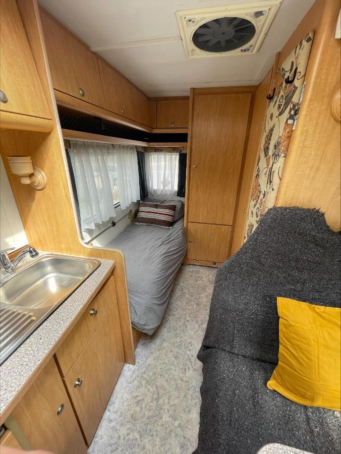 The Cosy Camper At Rockfield Park Galway