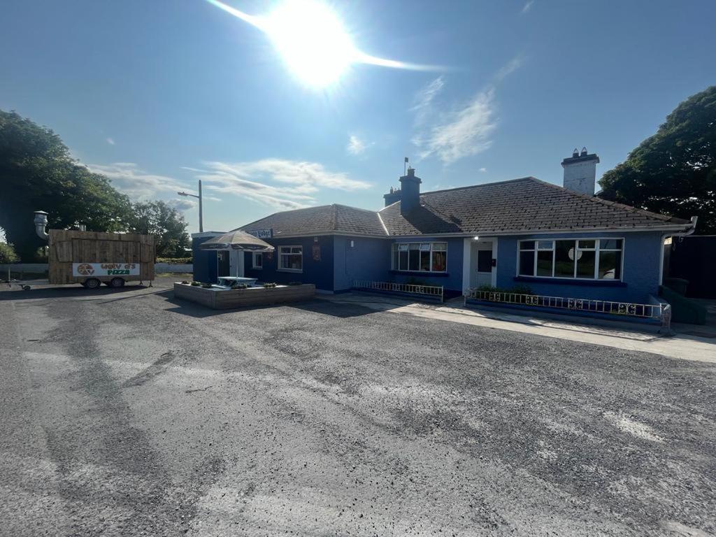 Yeats Self Catering And Bar Galway