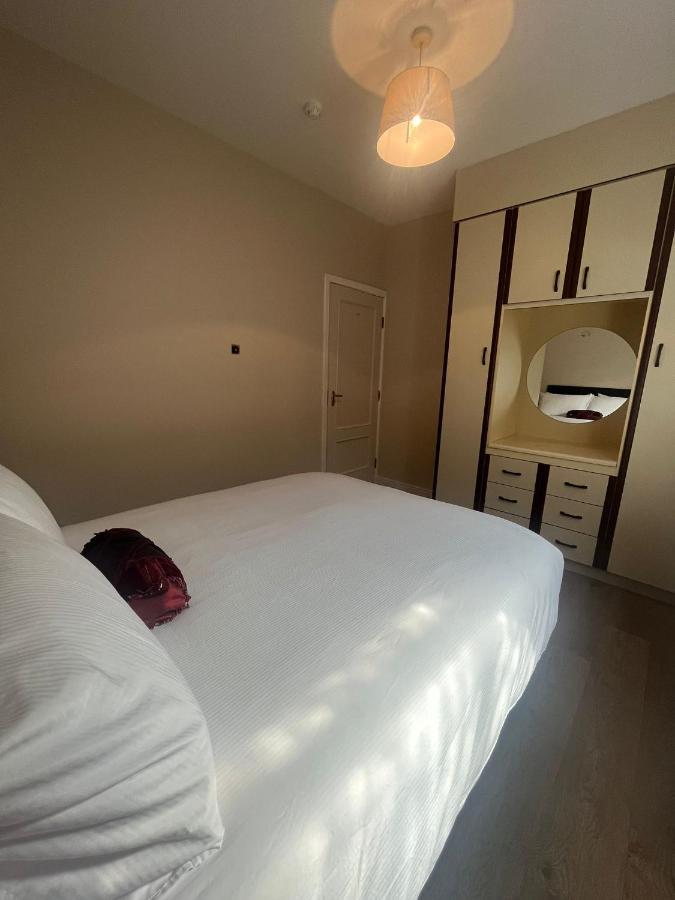 Apartment Yeats Self Catering And Bar Galway