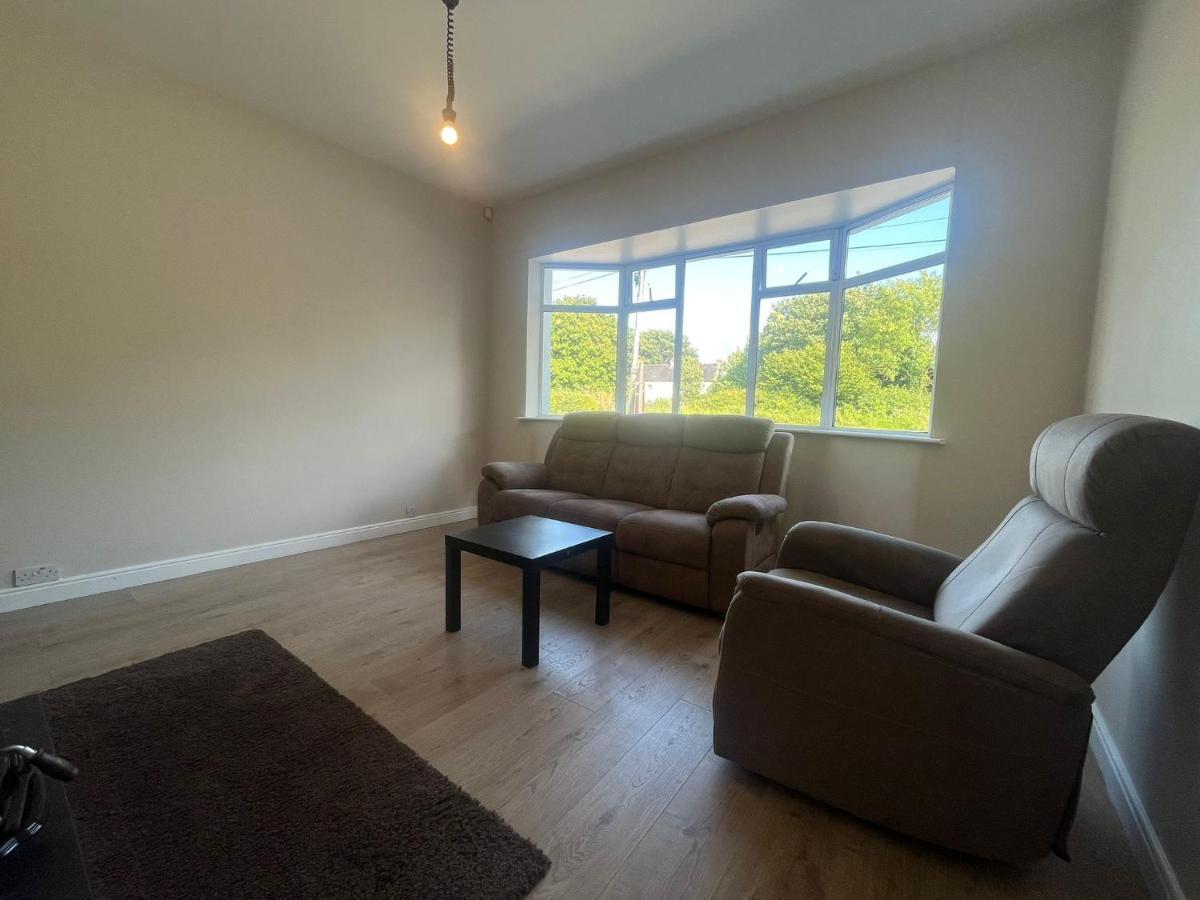 Apartment Yeats Self Catering And Bar *