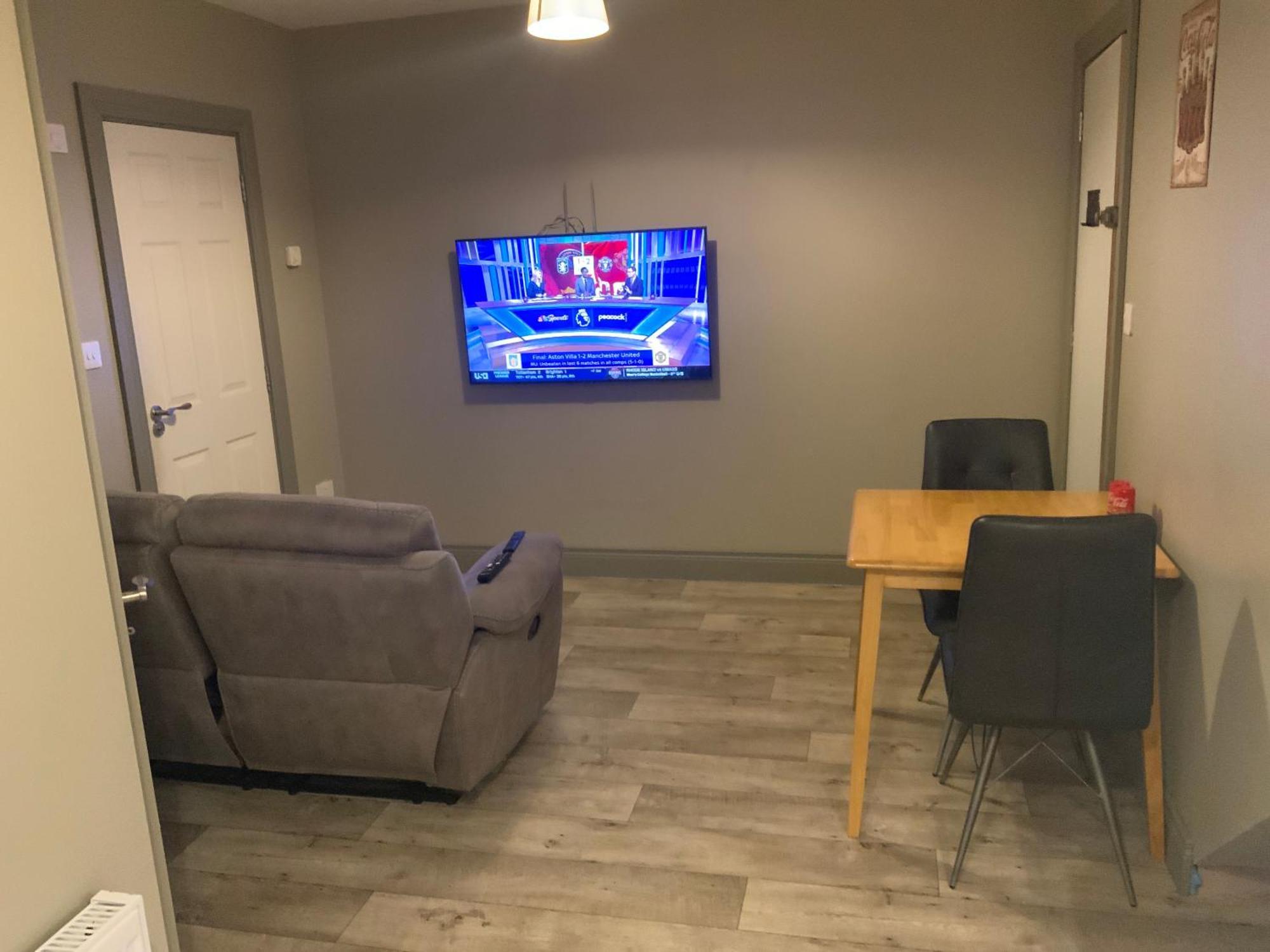 Apartment Cozy Small 1 Bedroom