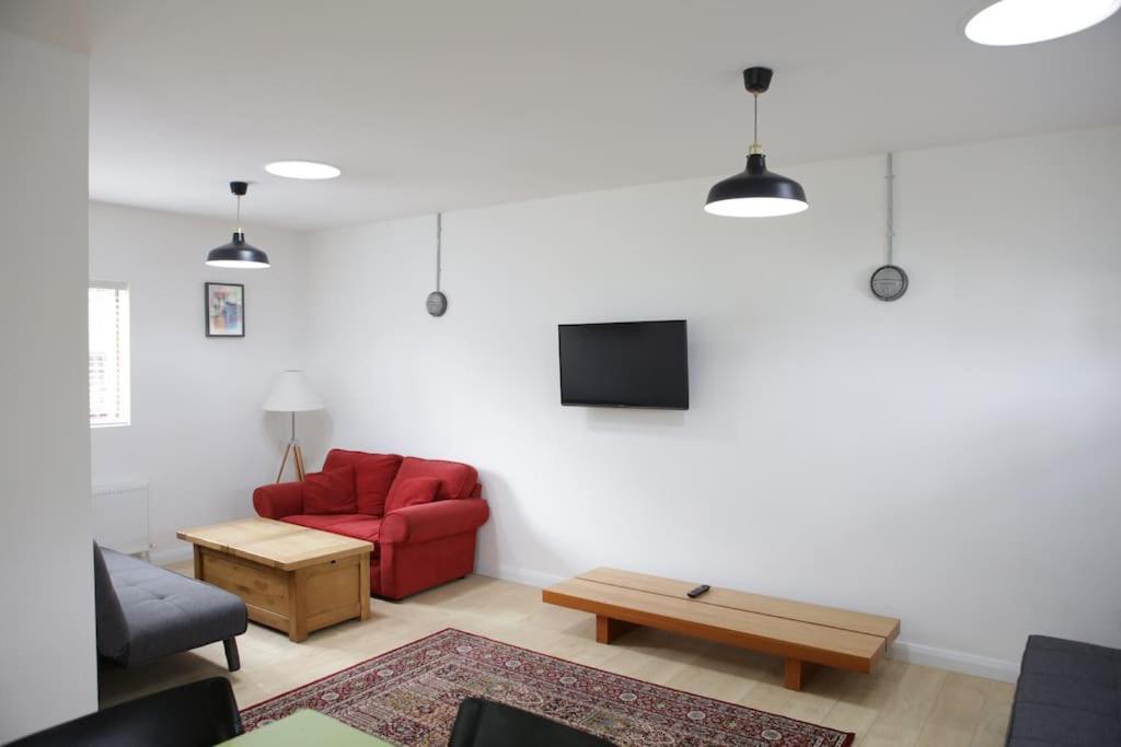 Apartment Spacious Modern One Bedroom Galway