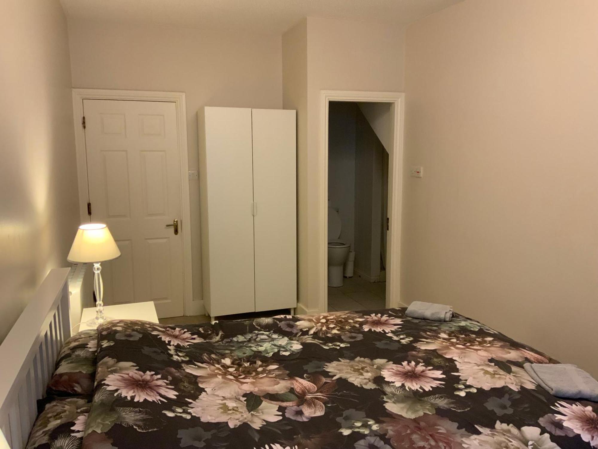 Apartment Quite And Cozy 2 Bedroom