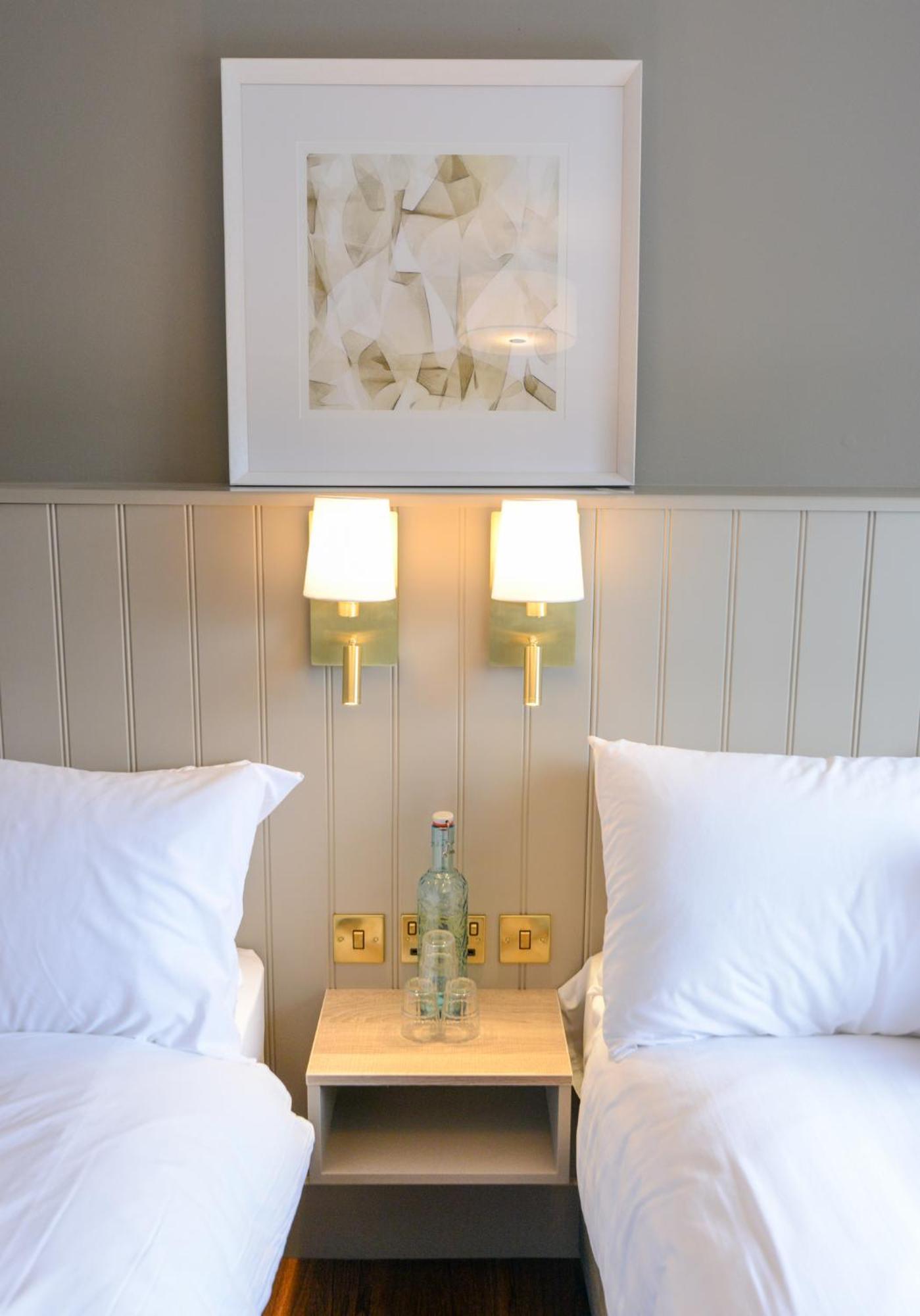 Urban Nest Townhouse Bed & Breakfast 3*