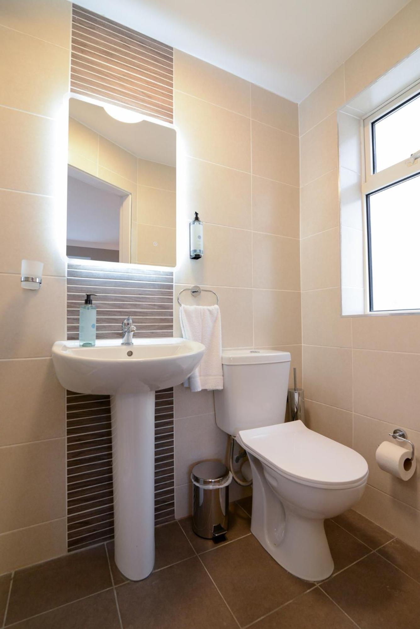Urban Nest Townhouse 3*