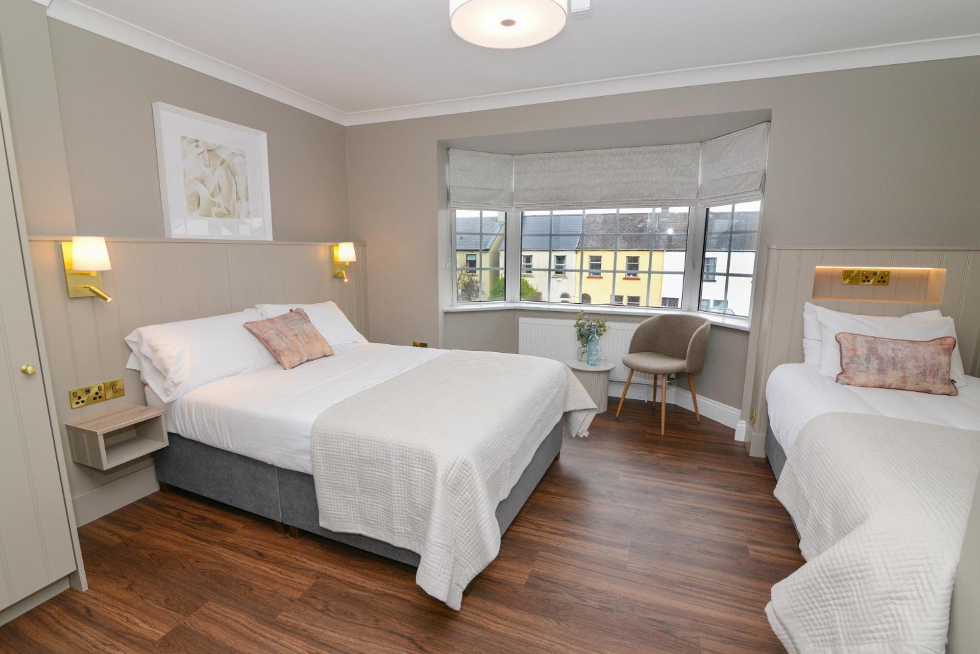 Urban Nest Townhouse Bed & Breakfast 3*