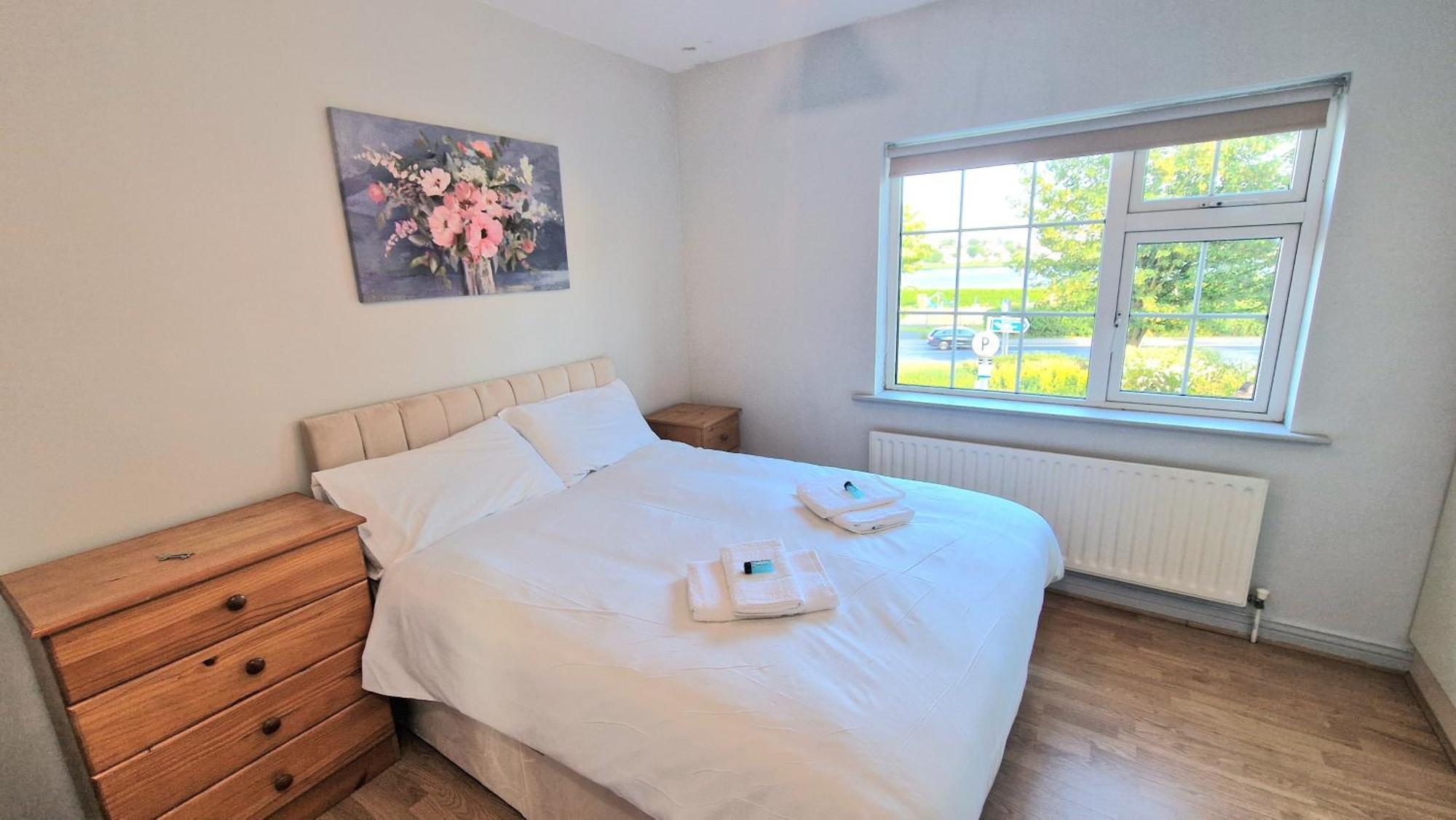 4 Bedroom Townhouse Apartment *