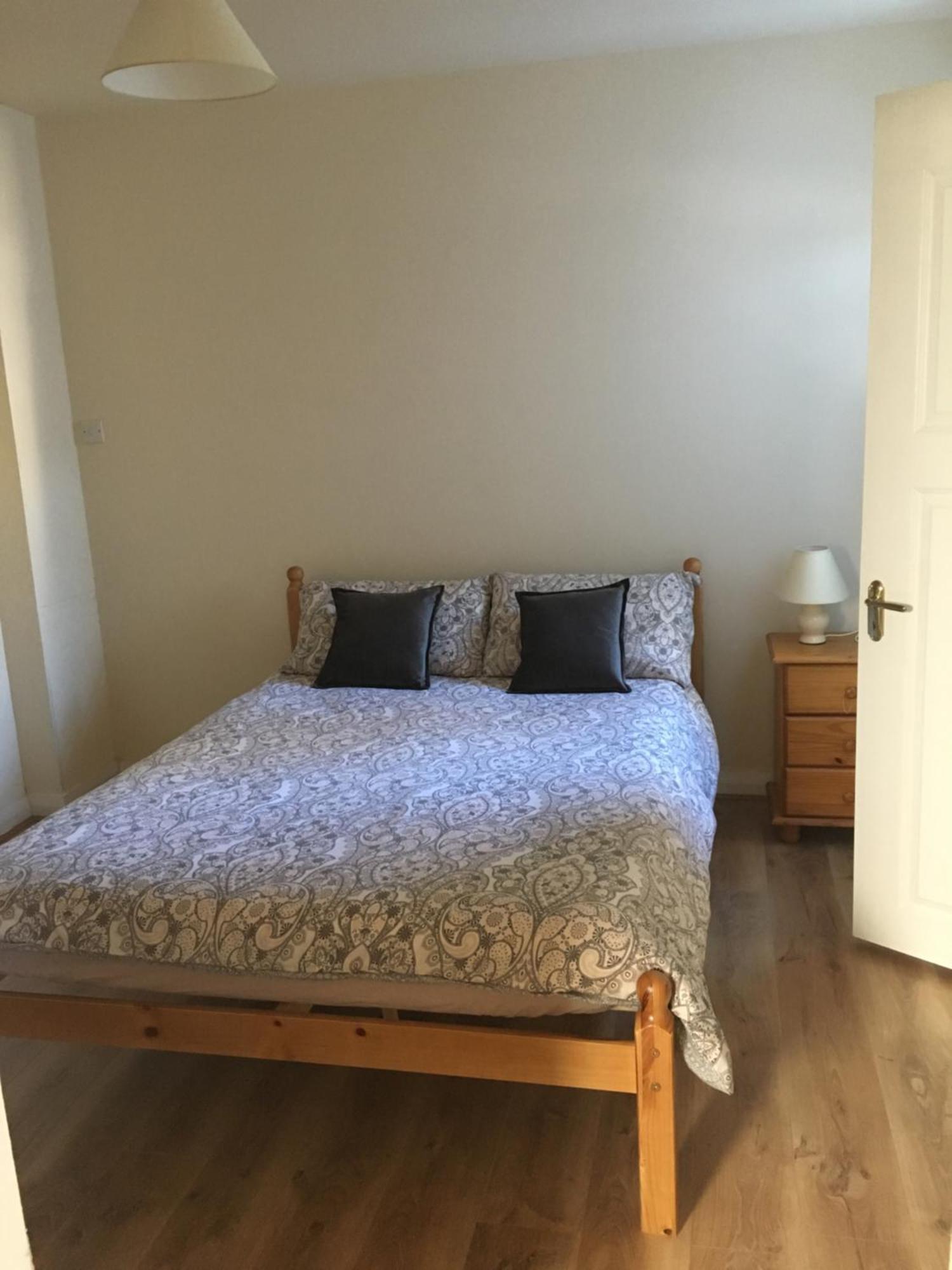 Private Double & Twin Rahoon Homestay Galway
