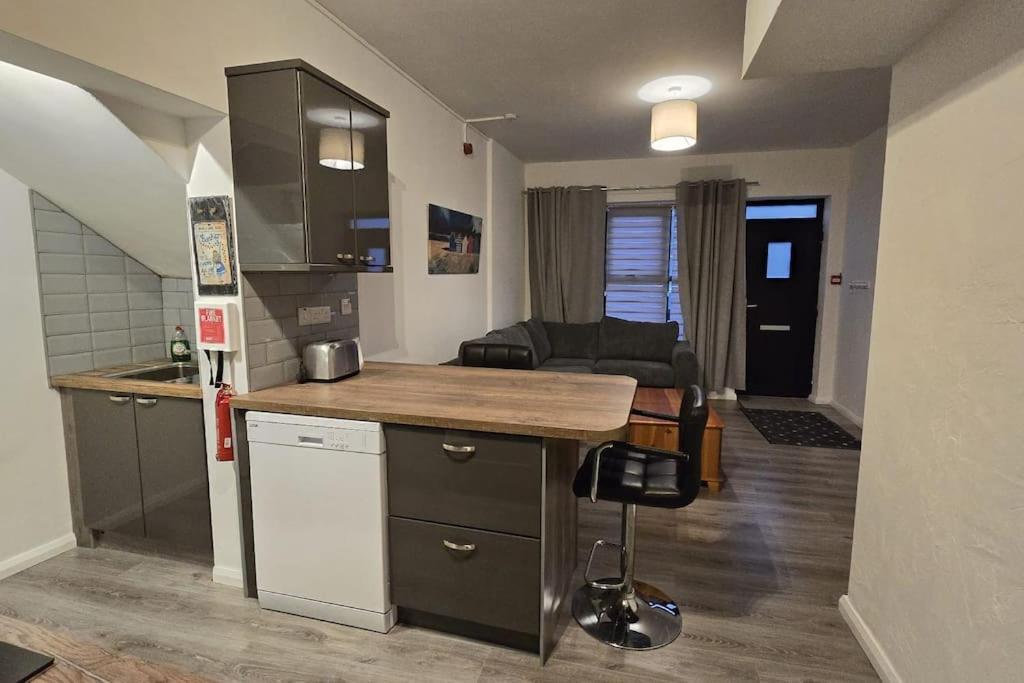 Trendy Westend - One Bed Apartment