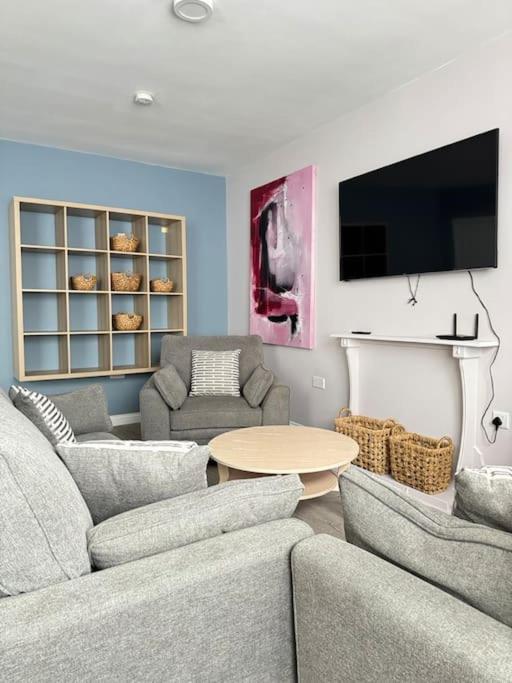 The Art House 8 Apartment