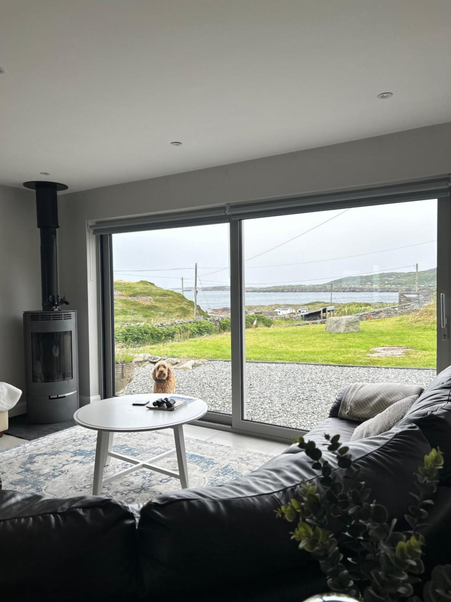 Mary's Seaview Clifden Holiday home