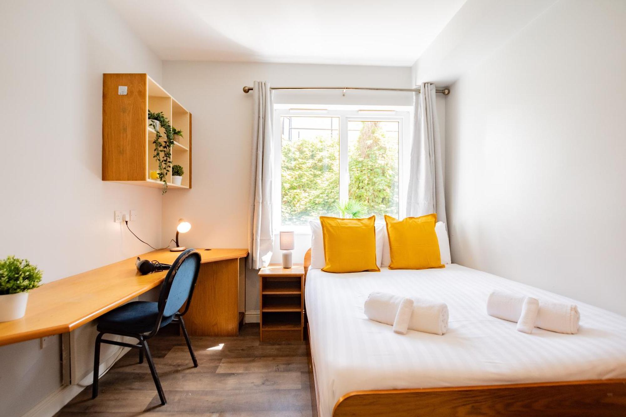Apartment 65 - Spacious Three Bed Galway