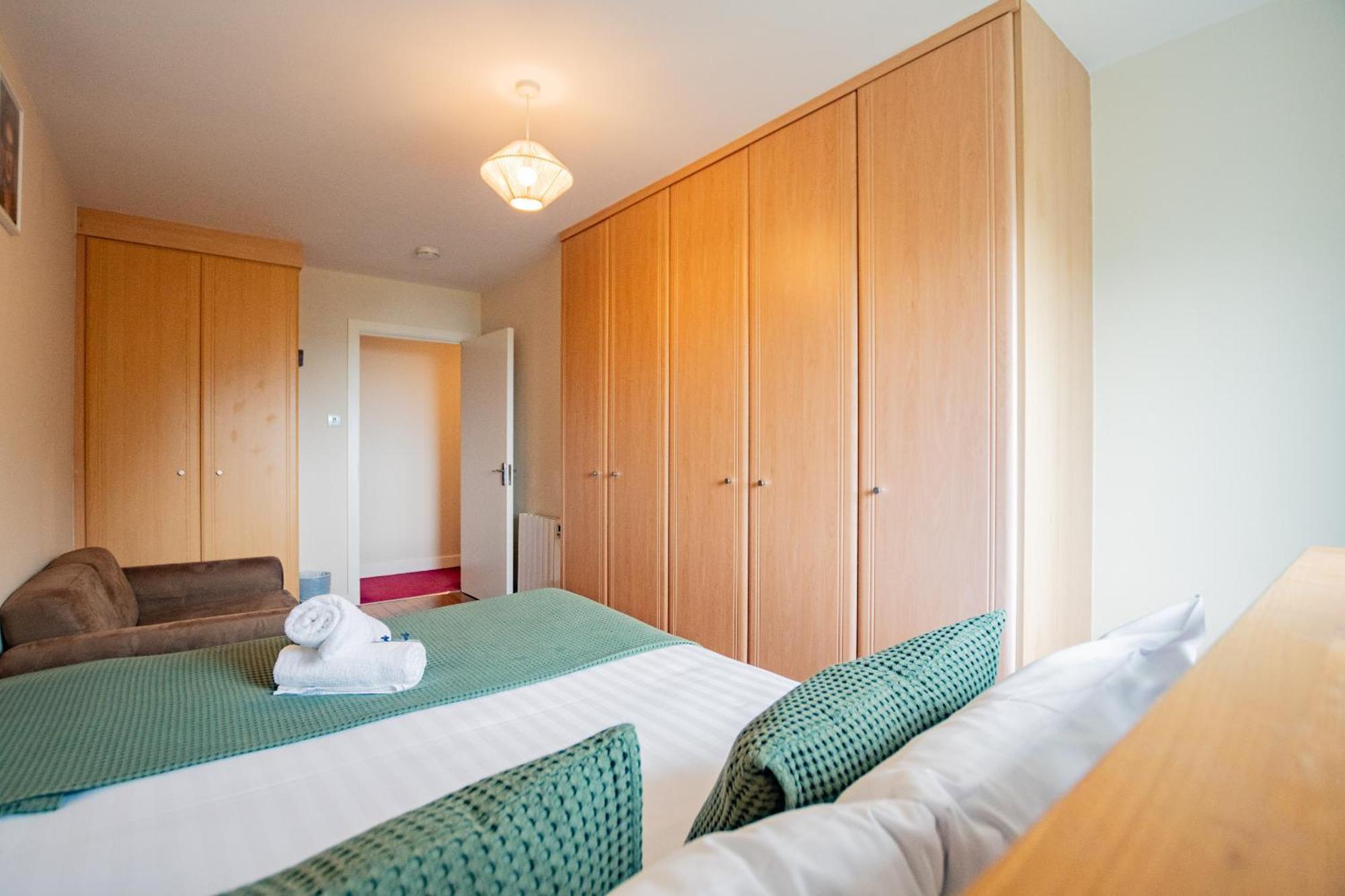 Atalia View Penthouse With Balcony Apartment Galway