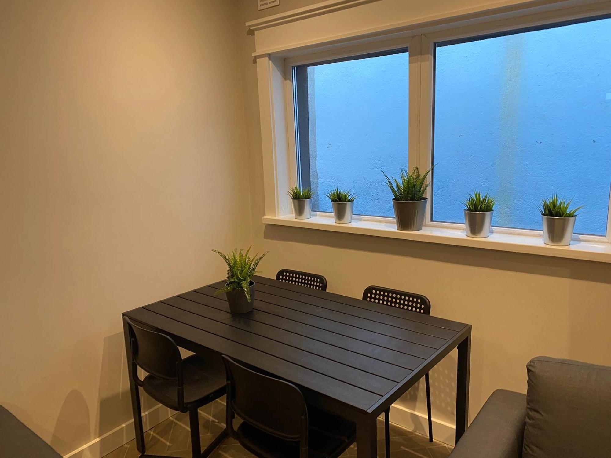 No5 Boutique Woodquay Townhouse Centre Holiday home *