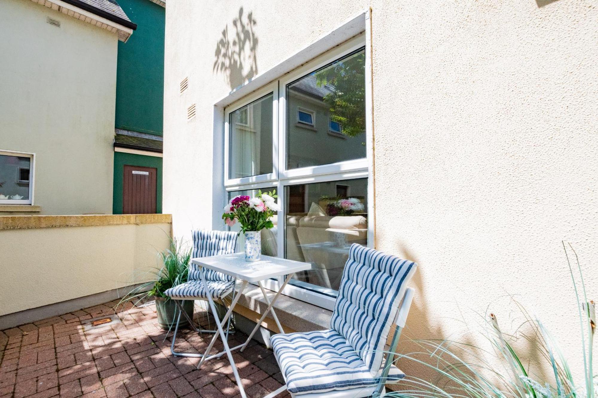 Townhouse With Parking Holiday home Galway