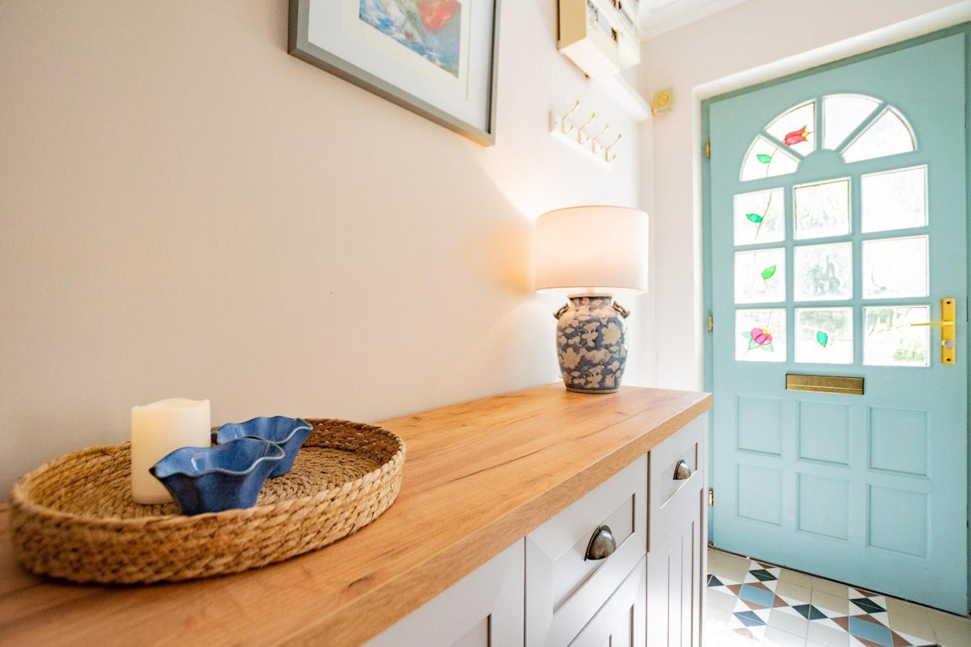 Townhouse With Parking Holiday home *