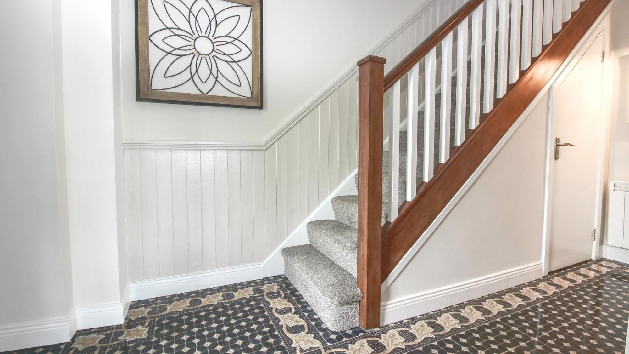 Cresent Townhouse