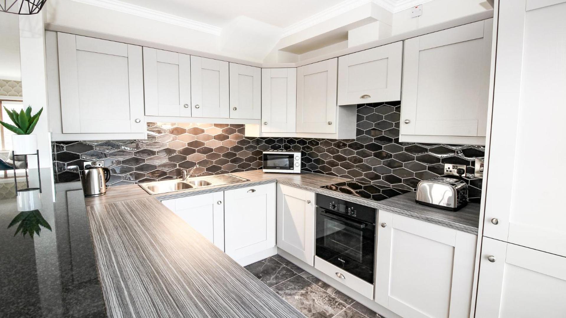 Cresent Townhouse *