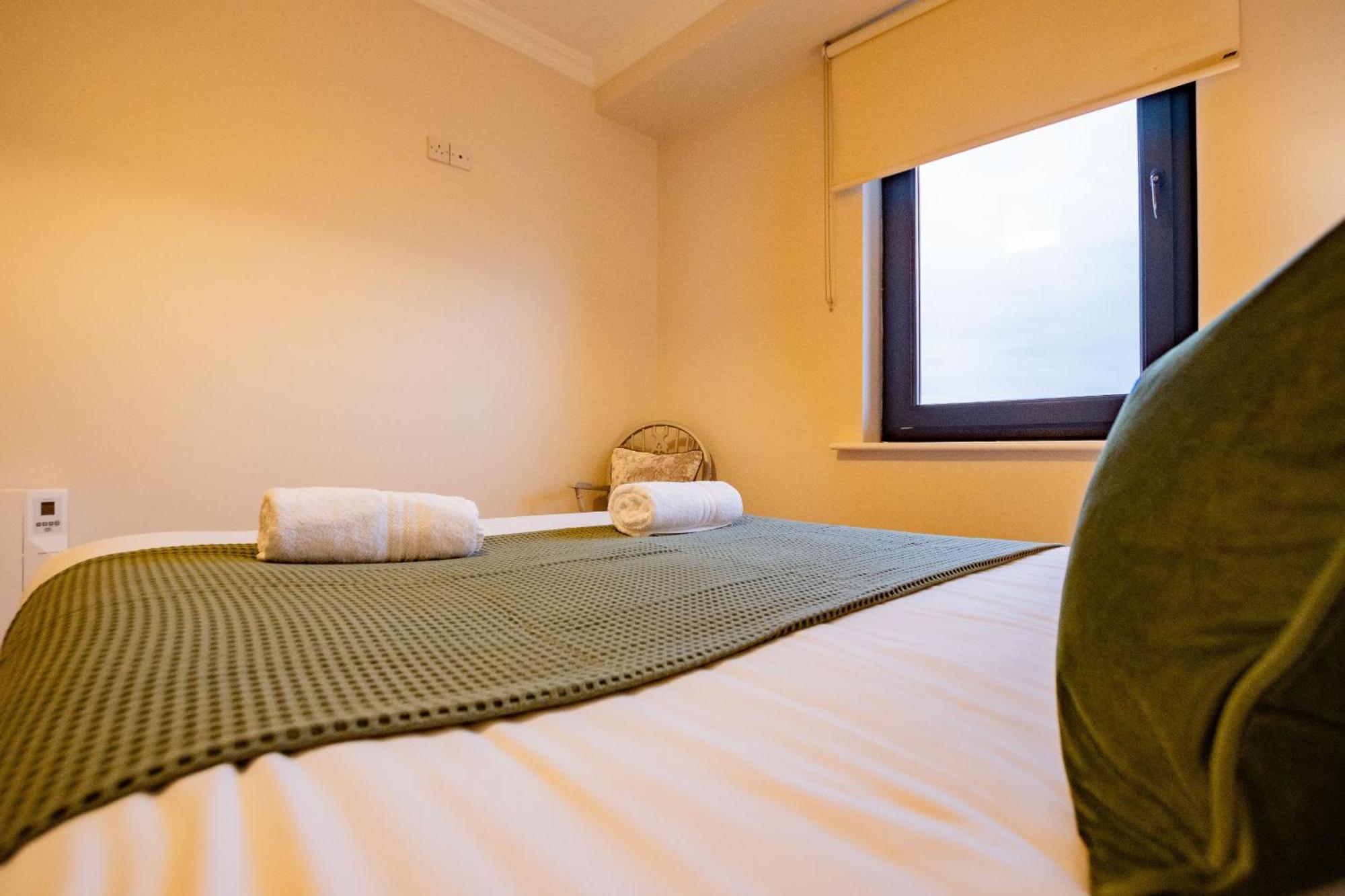 Dockland - Penthouse Apartment Galway