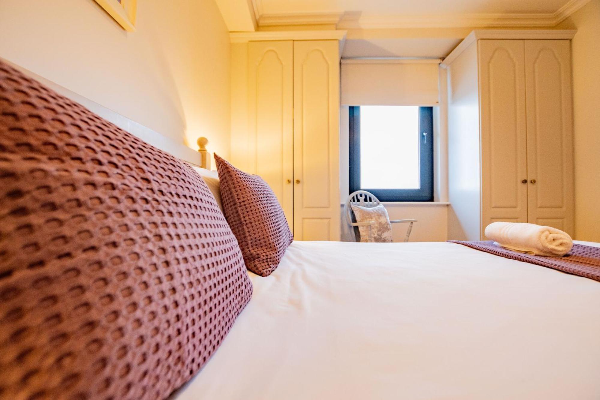 Dockland - Penthouse Apartment Galway