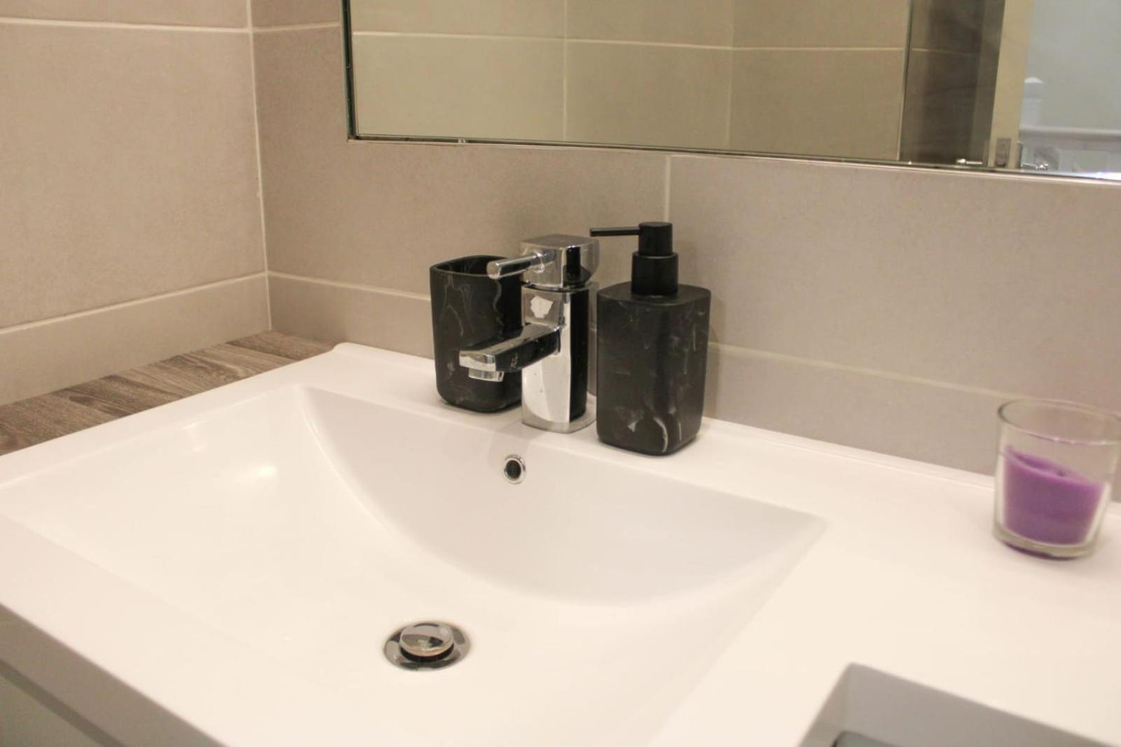 2 Bed Clan House Apartment Galway
