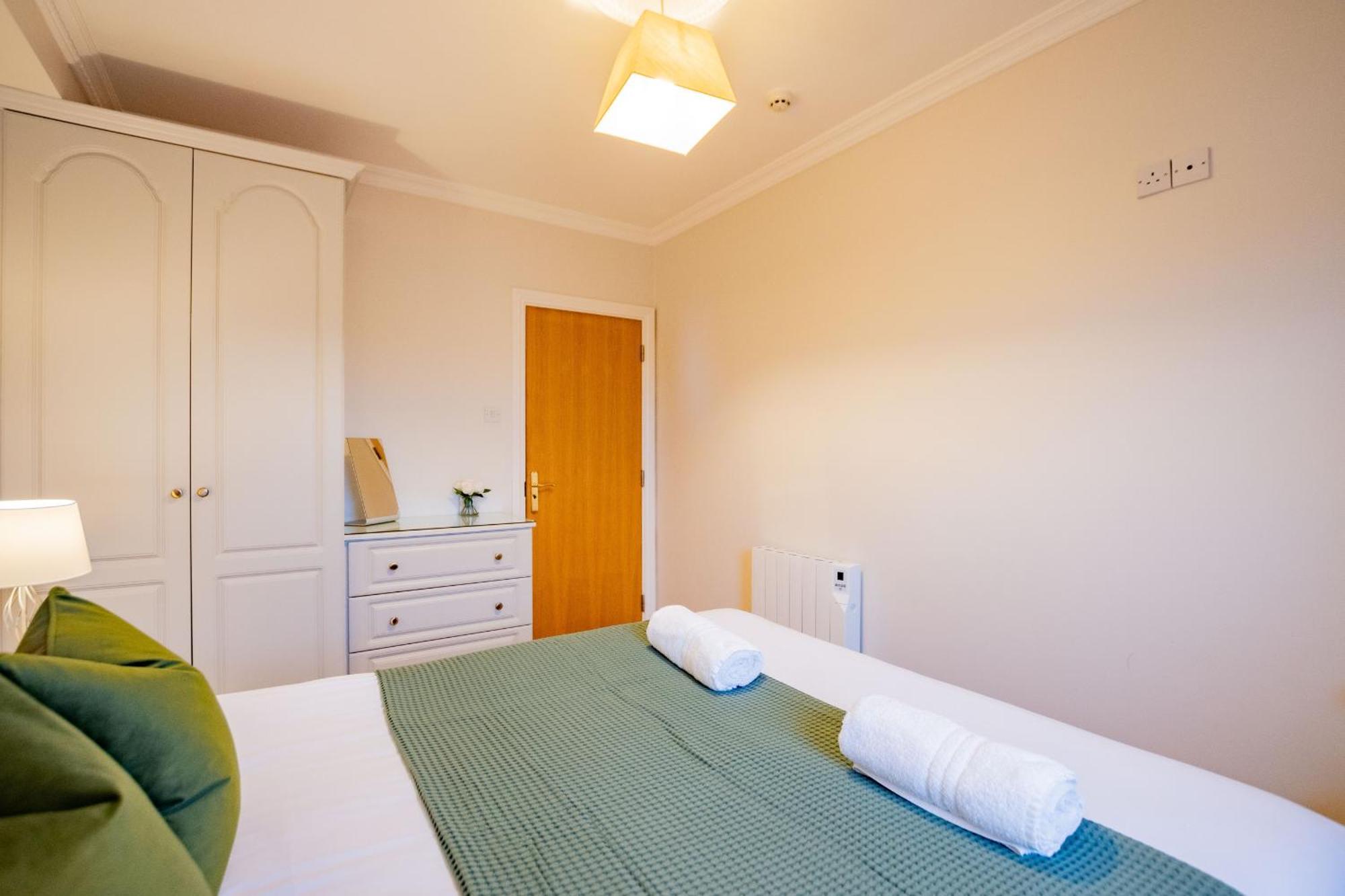Apartment Dockside Penthouse - Free Parking *