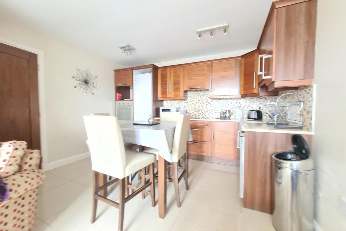 3 Bed In The Heart Of Apartment