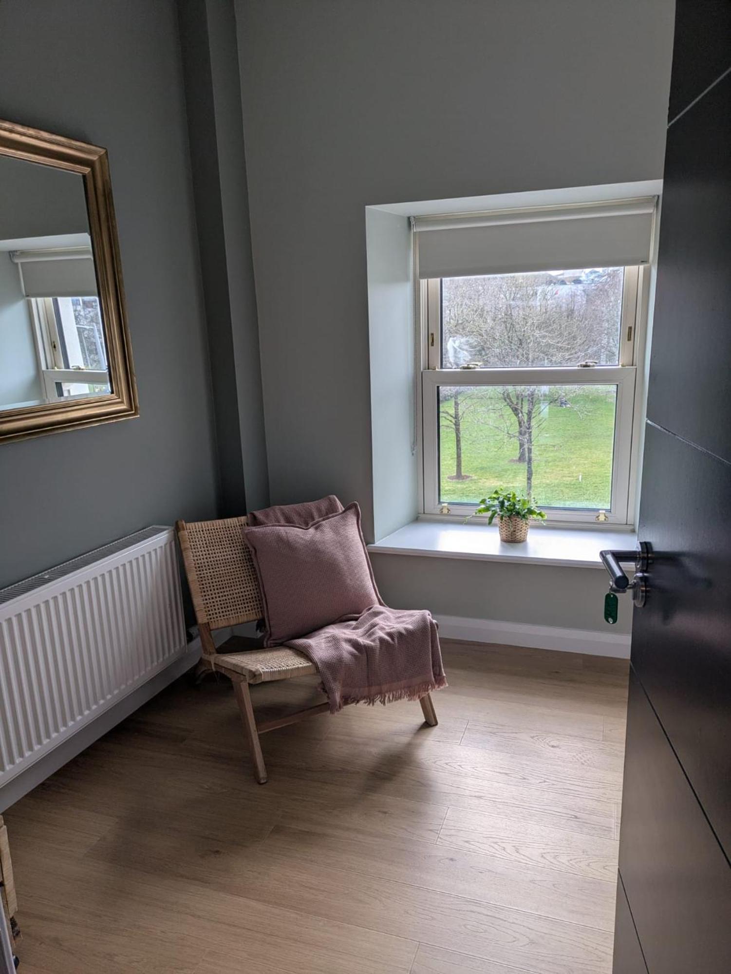 Eyre Square View Guest house