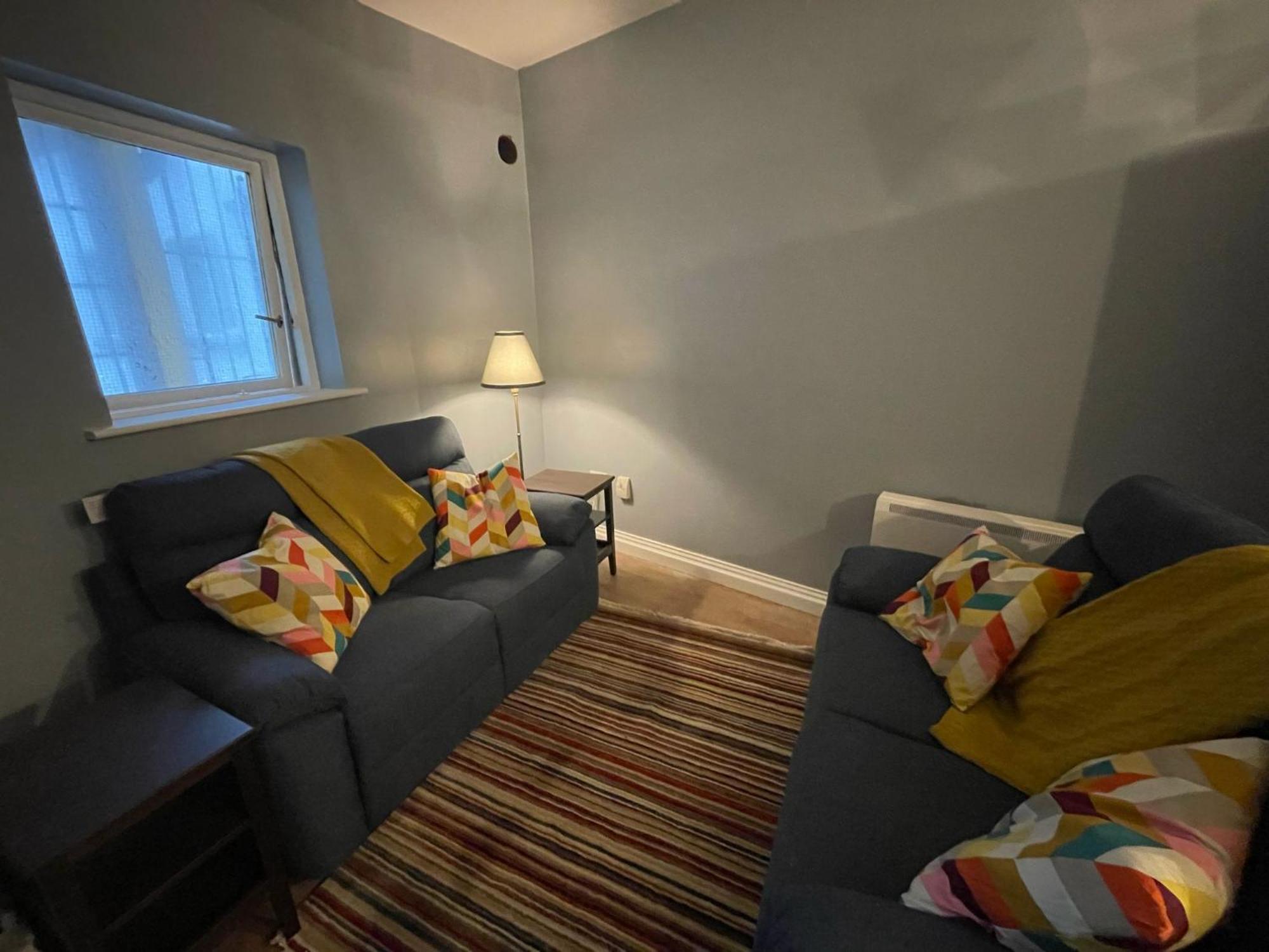 1 Minute To Everywhere! Centre * Galway