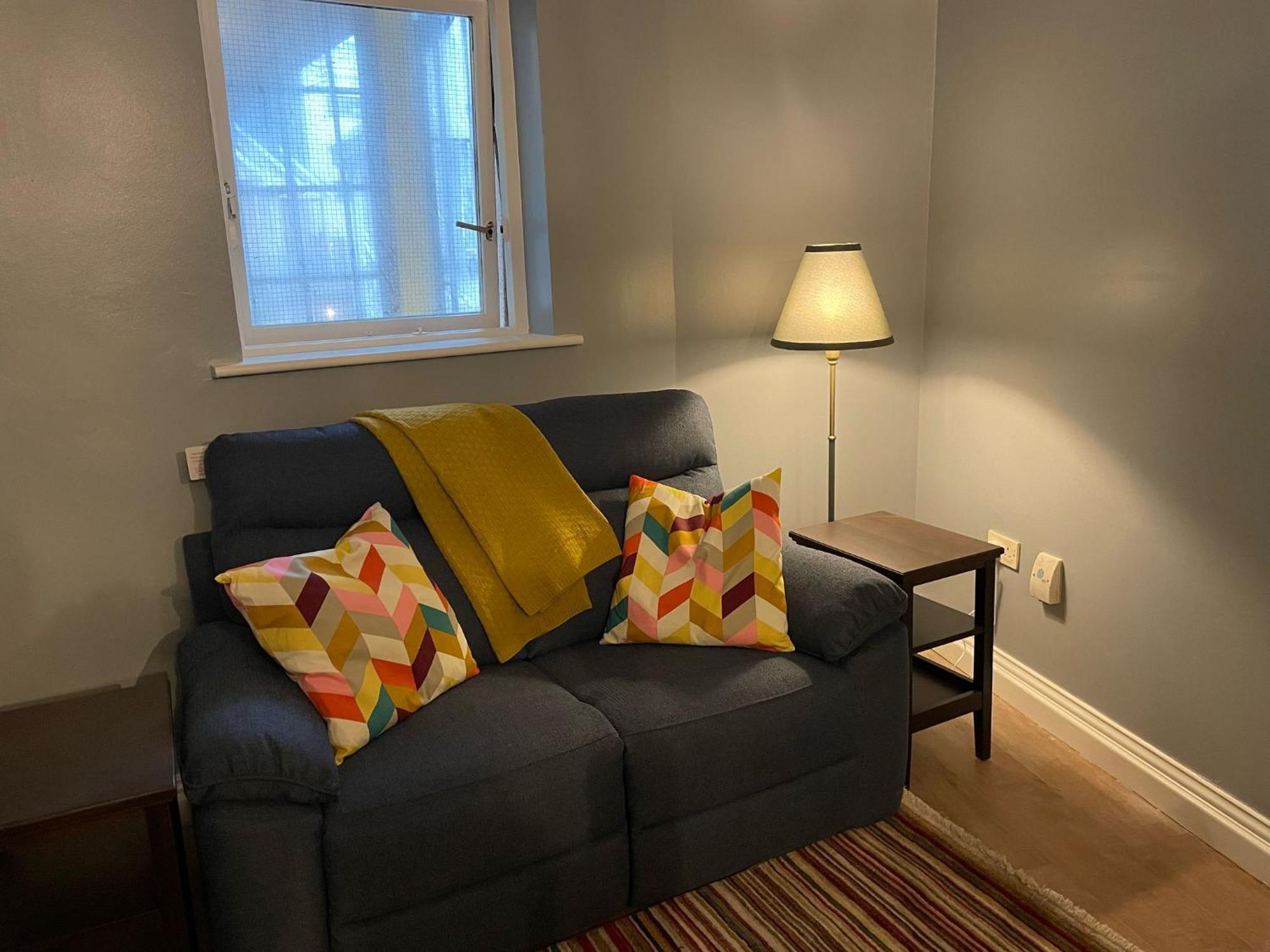 Apartment 1 Minute To Everywhere! Centre Galway