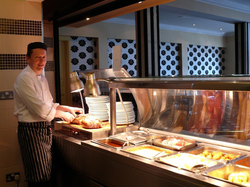 Flannery's 3* Galway