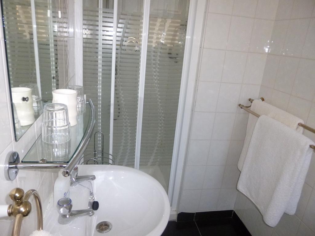 Bed & Breakfast Moytura 3*