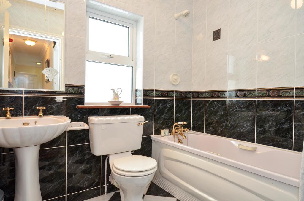 Salthill Bed & Breakfast Galway